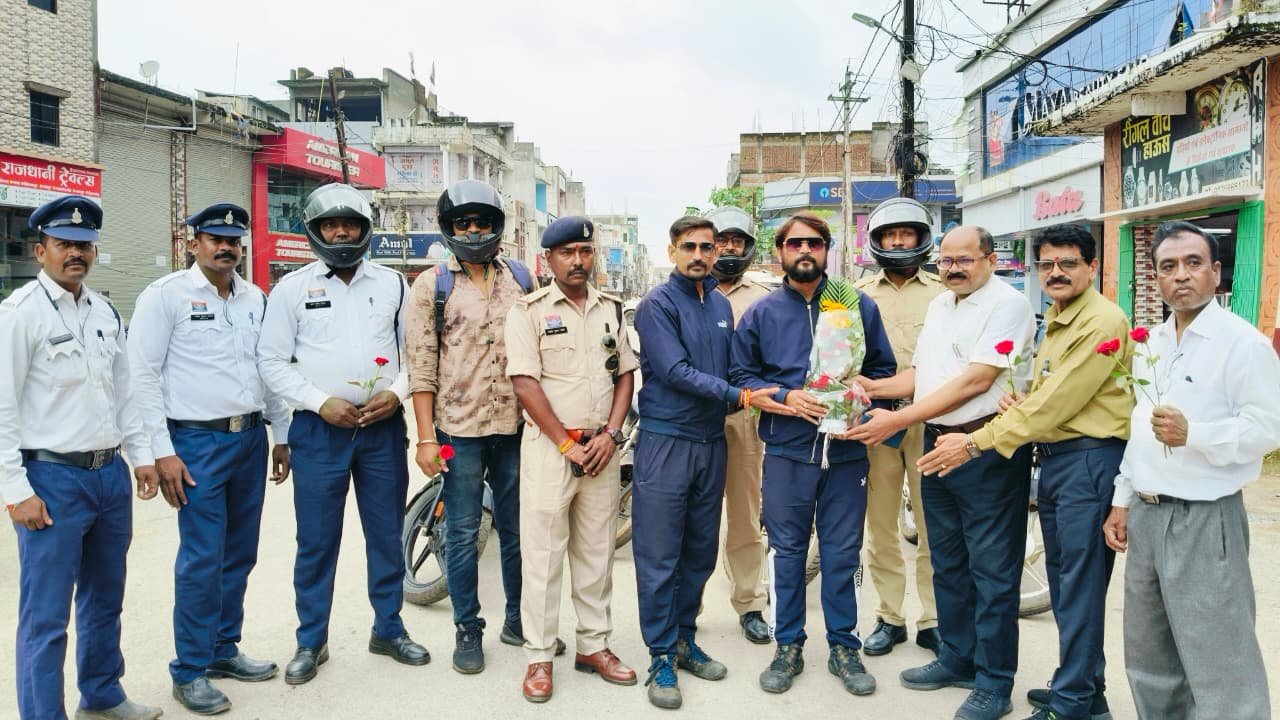  (जगदलपुर)पर्यावरण संरक्षण और सुरक्षित यात्रा का दिया संदेश जन-जागरूकता मुहिम चला कर