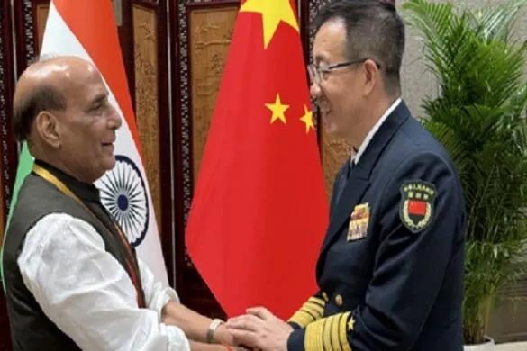 राजनाथ सिंह ने चीनी रक्षा मंत्री से की मुलाकात, कहा- दोनों पक्षों को सकारात्मक गति बनाए रखनी चाहिए