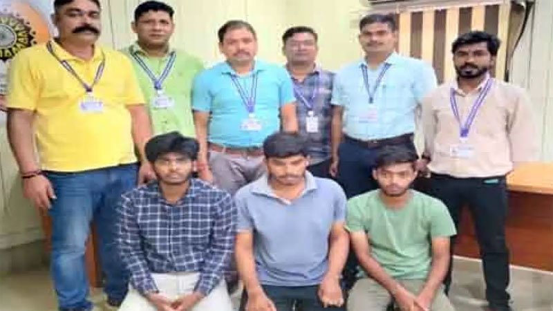 (रायपुर)रायपुर-दुर्ग से चार ठग गिरफ्तार : शेयर ट्रेडिंग, गूगल रीव्यू टास्क के नाम पर करते थे ठगी