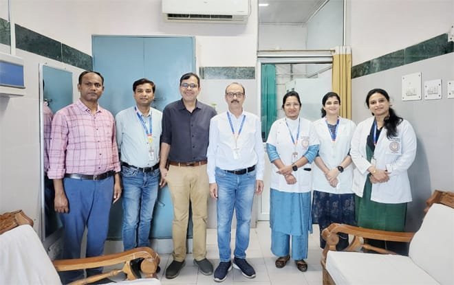 (रायपुर) चिकित्सकों ने सर्जरी कर कैंसर पीडि़त मरीज की जान बचाने में सफलता हासिल की
