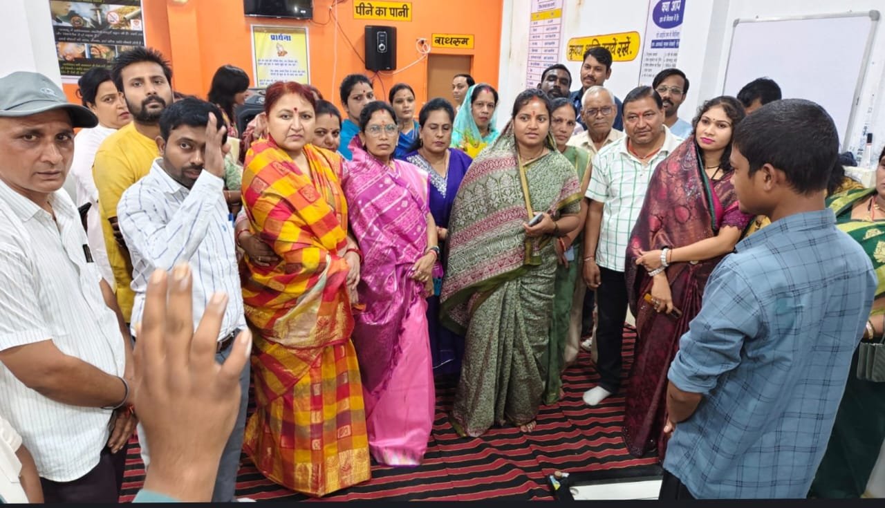 (एमसीबी)महिला एवं बाल विकास मंत्री का नशामुक्ति केंद्र में औचक निरीक्षण