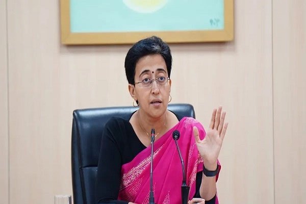 दिल्ली में AAP सरकार का बड़ा फैसला, बिजली कनेक्शन के लिए अब NOC की जरूरत नहीं