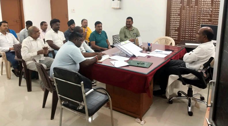 (जशपुर) नार्कोटिक्स दवाइयों का चिकित्सकीय परामर्श पर ही करें विक्रय - एसडीएम