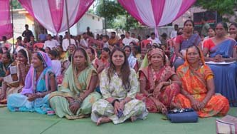 (जशपुरनगर)  विष्णु के सुशासन में गांव के विकास के लिए गांवों में आयोजित की जा रही विशेष ग्राम सभाएं