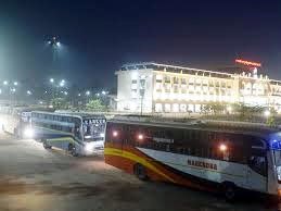 (रायपुर) बस स्टैंड के आसपास अवैध पार्किंग करने वाले 676 बसों पर मोटरयान अधिनियम के तहत कार्यवाही