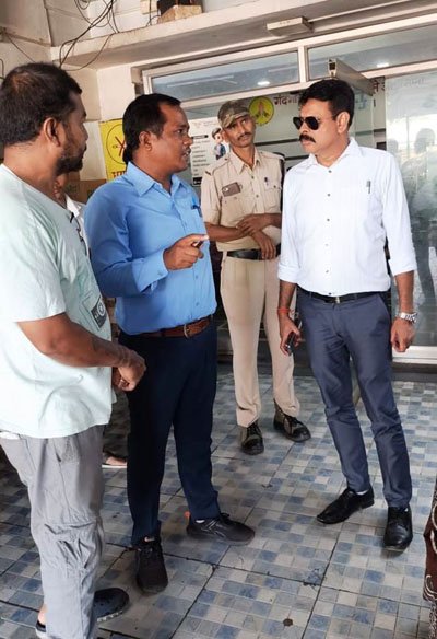 (महासमुंद) एसडीएम उमेश साहू ने किया बागबाहरा स्थित होटलों का औचक निरीक्षण एवं जांच