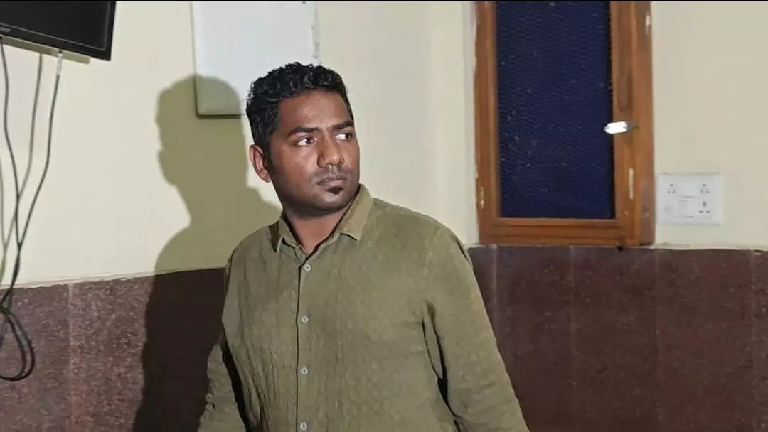 (रायपुर)सौम्या चौरसिया के निज सचिव जयचंद कोसले गिरफ्तार