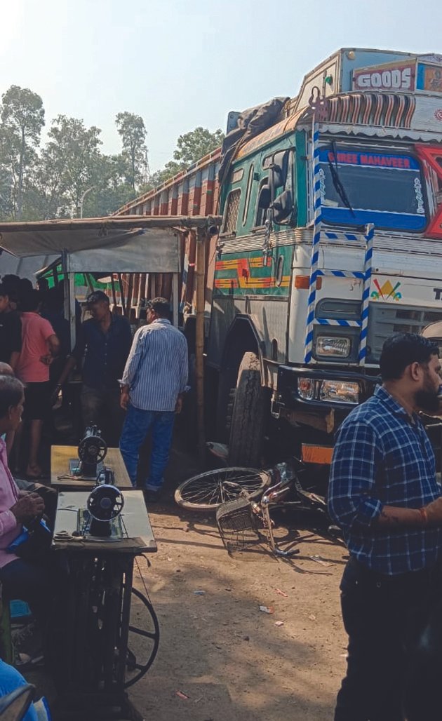 (कोरबा) ट्रक ने कई लोगों को लिया चपेट में, चालक की हुई पिटाई