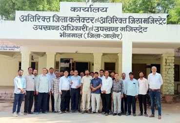 (भीनमाल) निजी विद्यालय संचालक का अपमान नहीं सहेगा स्कूल शिक्षा परिवार