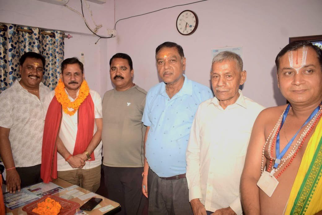भाजपा नेता राकेश सिंह को बीजेपी प्रदेश कार्य समिति के  सदस्य बनने पर  बधाइयों का ताँता लगा