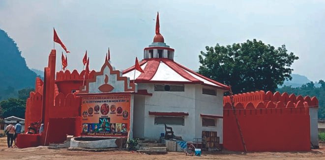 (कोरबा) नवरात्र पर्व: रिकार्ड संख्या में श्रद्धालुओं ने हिंगलाजगढ़ का किया दर्शन
