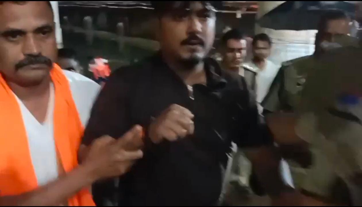 (दुर्ग)एसडीआरएफ दुर्ग की त्वरित कार्रवाई से युवक की जान बची, शिवनाथ नदी में डूबने से पहले किया गया सफल रेस्क्यू
