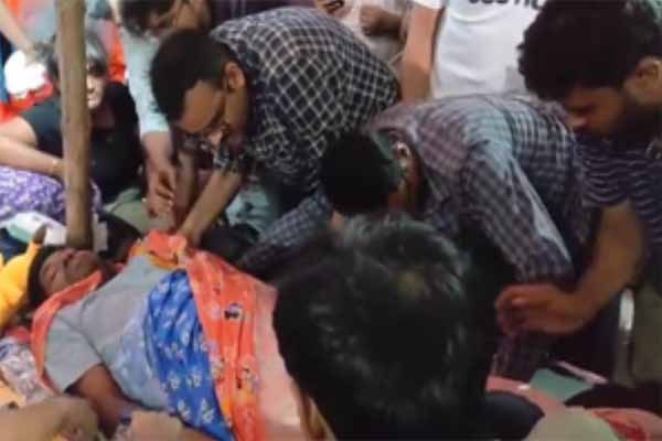 आरजी कर विरोध : जूनियर डॉक्टरों की भूख हड़ताल 12वें दिन भी जारी