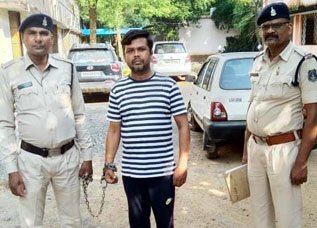 (धमतरी) नशे की हालत में कई लोगों को ठोकर मारने वाला आरोपी चालक गिरफ्तार