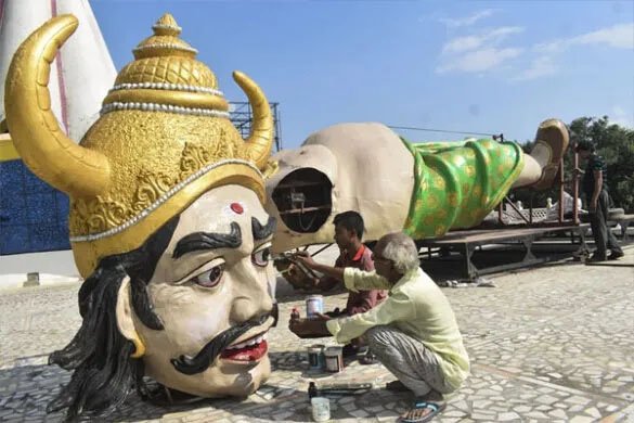 क्या इस बार अयोध्या में नहीं जलेगा रावण? जानें देश के सबसे ऊंचे रावण दहन पर क्यों मचा है बवाल