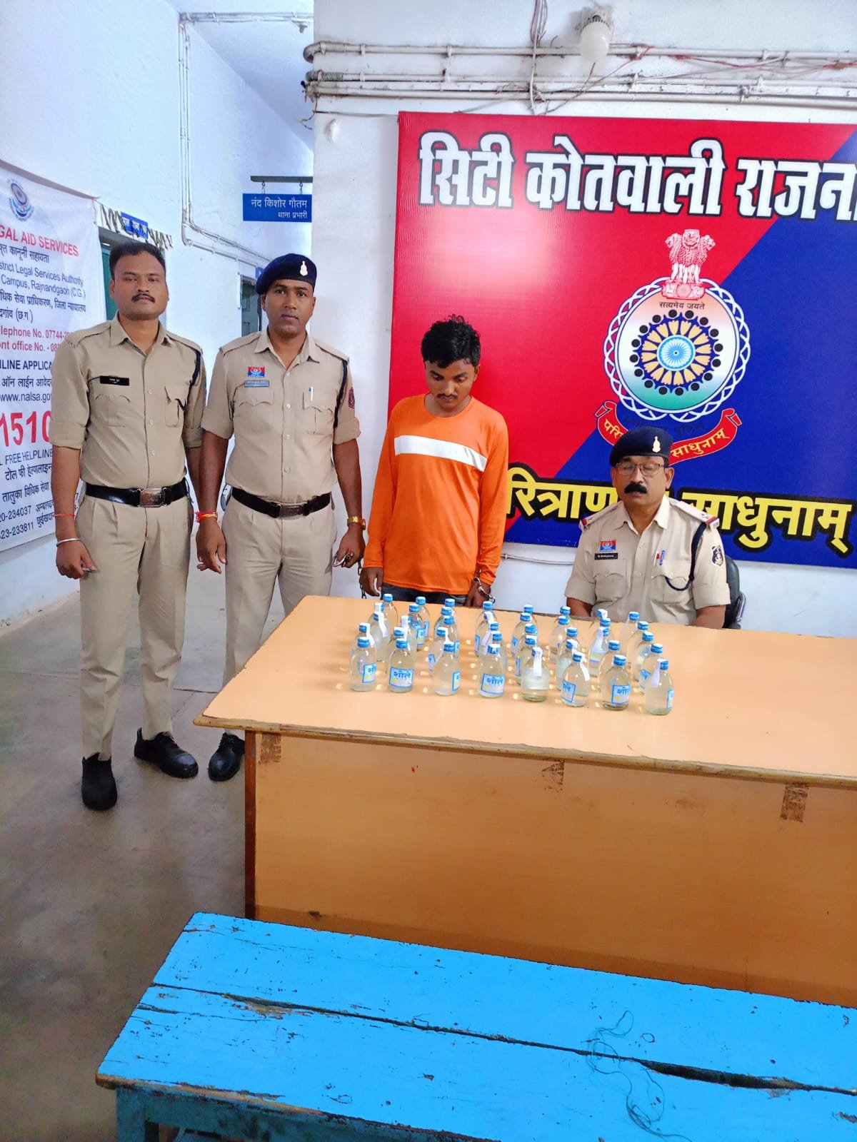 (राजनांदगांव) कोतवाली पुलिस राजनांदगांव की कार्यवाही, एक आरोपी को धारा 34 (2) आबकारी एक्ट के तहत गिरफ्तार