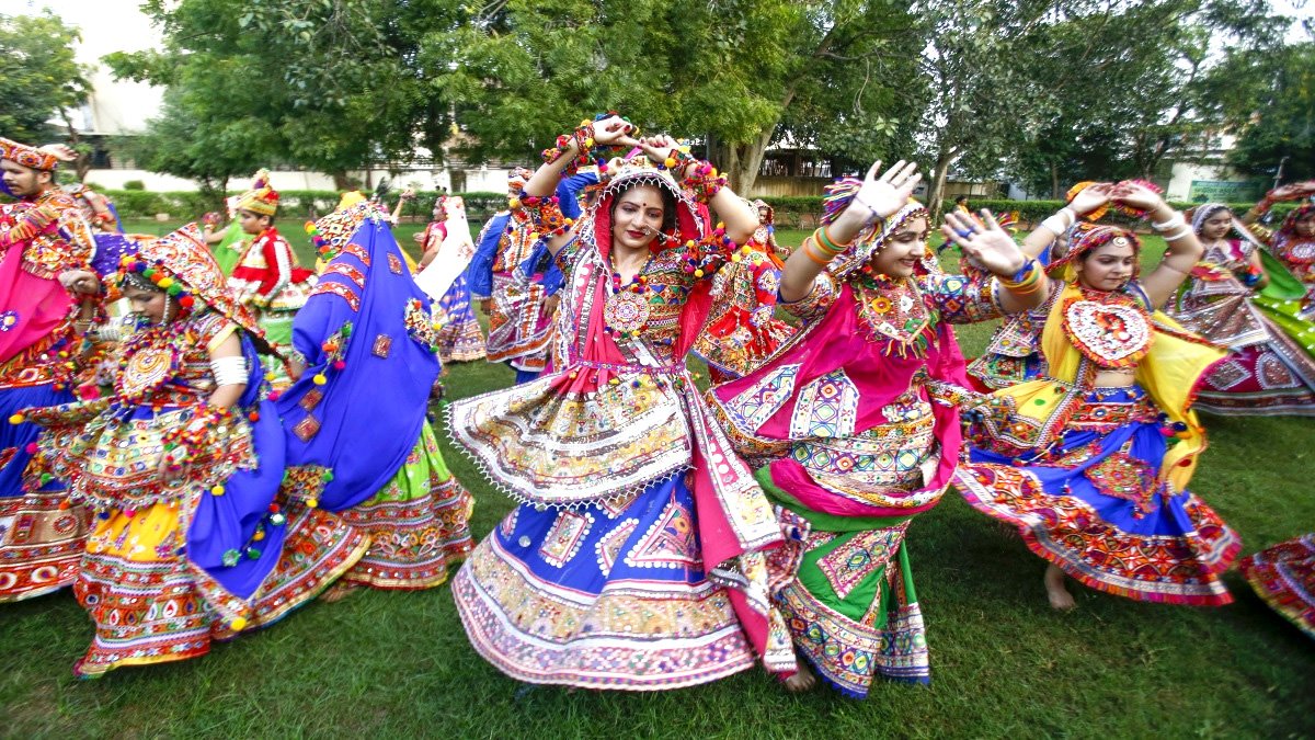 गरबा नृत्य को करने से मिल सकते हैं कई स्वास्थ्य लाभ, जानिए कैसे