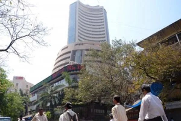 सपाट खुला भारतीय शेयर बाजार, भारती एयरटेल रहा टॉप गेनर