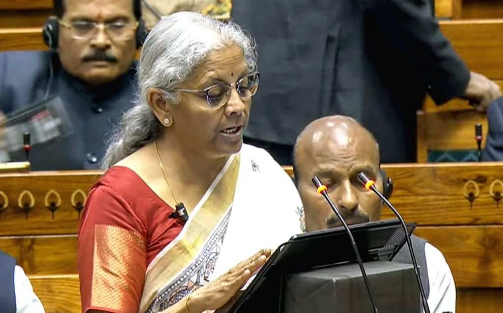 बजट 2025 : बीमा क्षेत्र में एफडीआई की सीमा बढ़ाकर 100 प्रतिशत करने की घोषणा 