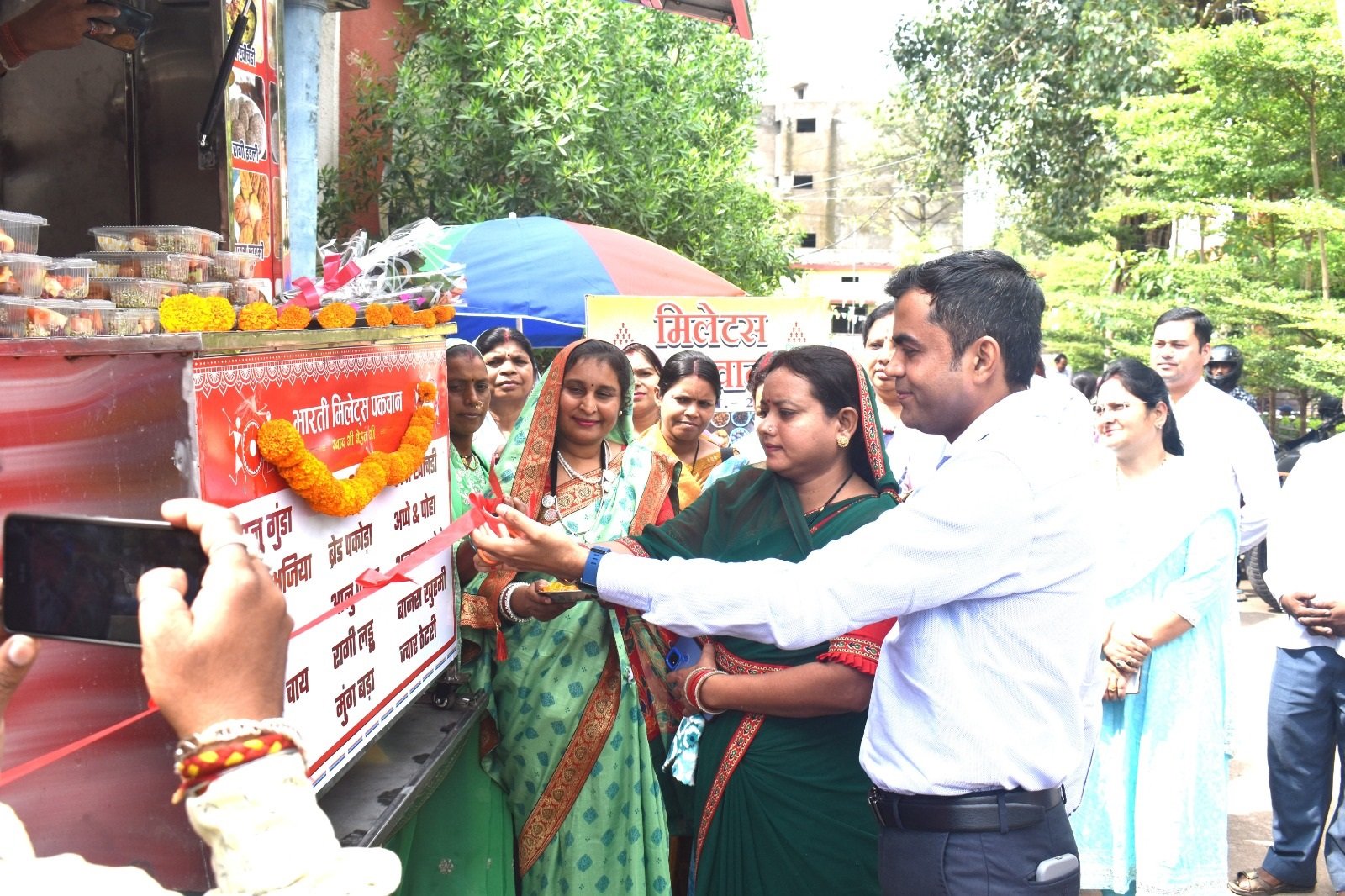 (दुर्ग) मोटे अनाज से आत्मनिर्भर बनी महिलाएँ-दुर्ग में महिला उद्यमिता को नई उड़ान