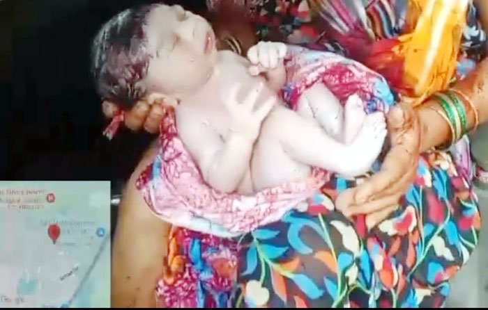 (बिलासपुर)  112 वाहन में महिला ने दिया बच्चा को जन्म, जच्चा-बच्चा दोनों स्वस्थ, आगामी उपचार हेतु अस्पताल में कराया भर्ती