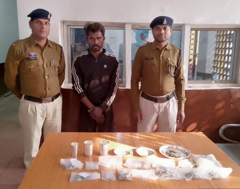 (बलौदा बाजार) राजा सोना चांदी ज्वेलर्स में चोरी करने वाले एक आरोपी को किया गया गिरफ्तार