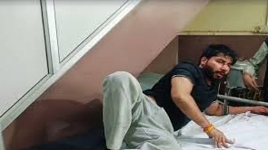 (फगवाड़ा)पंजाब में शिवसेना नेता पर हमला, बेटे को भी जान से मारने की कोशिश, कल बंद का एलान