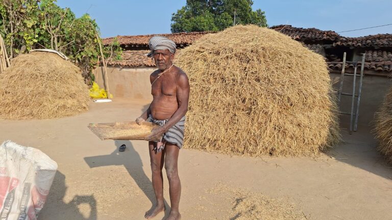 (कोरबा) सिंचाई की चुनौतियों के बावजूद कोरबा के किसानों को अच्छी फसल और उचित समर्थन मूल्य से मिली राहत