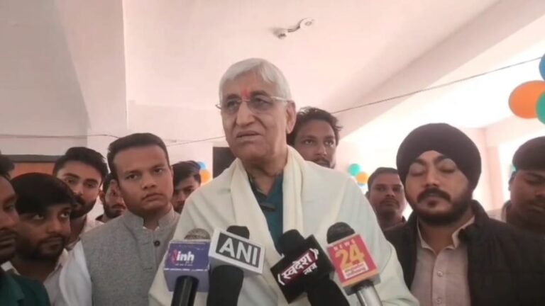 (सूरजपुर) बिहार चुनाव परिणाम पर टी.एस. सिंहदेव ने नीतीश कुमार को दी बधाई, कहा- महिलाओं की योजना बनी निर्णायक