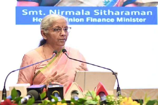 भारत को 2047 तक एक विकसित राष्ट्र बनने के लिए समय पर सिस्टम का मॉडर्नाइजेशन जरूरी : वित्त मंत्री