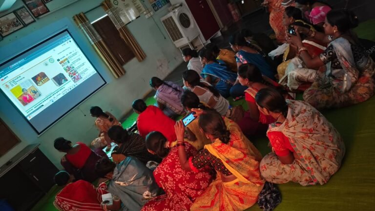 (रायपुर) दीदी के गोठ रेडियो कार्यक्रम के चौथे एपिसोड का सफल प्रसारण