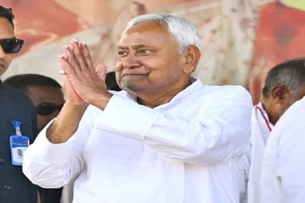नई सरकार के गठन की कवायद तेज, पटना में आज अहम बैठकें; नीतीश कुमार को चुना जाएगा NDA विधायक दल का नेता