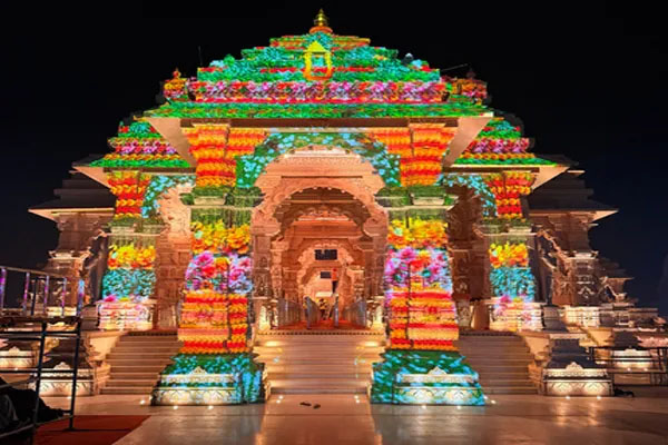 राम मंदिर का ध्वज त्याग और समर्पण का प्रतीक है: चंपत राय