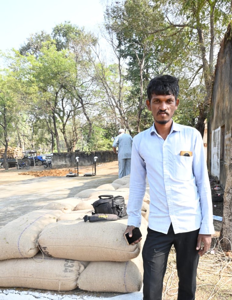 किसानों की खुशहाली का नया अध्याय – अमन तेंदुलकर ने महसूस की बेहतर धान खरीदी व्यवस्था