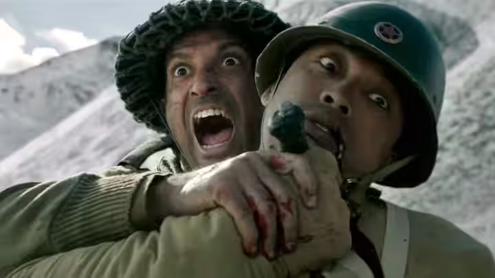 बॉक्स ऑफिस पर 120 बहादुर ने दूसरे दिन पलट दिया पासा, मस्ती 4 जस की तस