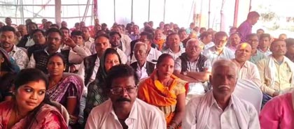 (दुर्ग) बुनकरों की आजीविका पर संकट गहराया, बाहरी खरीदी रोकने छत्तीसगढ़ सरकार से दुर्ग में भावनात्मक गुहार