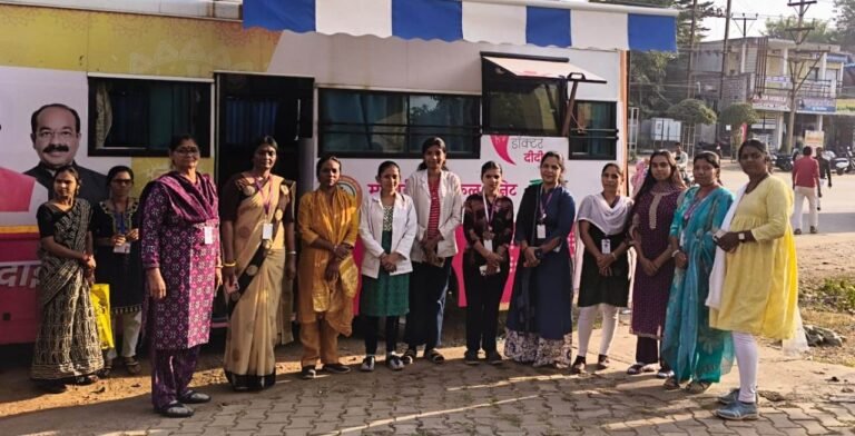 (रायपुर) लाइफ लाइन ग्लोबल फ ाउंडेशन रायपुर में एमएमयू का नि:शुल्क स्वास्थ्य शिविर, 95 नागरिकों की ओपीडी जाँच