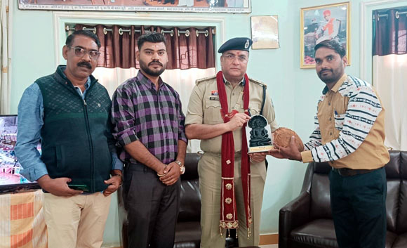 (दुर्ग) दुर्ग में दो दिवसीय विशेष अभियान: घर-घर जाकर हो रहा गणना पत्रक वितरण एवं वापसी