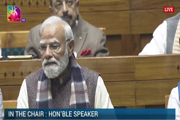 (नई दिल्ली)लोकसभा में वंदे मातरम पर चर्चा : पीएम मोदी ने कहावंदे मातरम् ने देश को आजादी दिलाई, अब नई पीढ़ी को प्रेरणा देगा