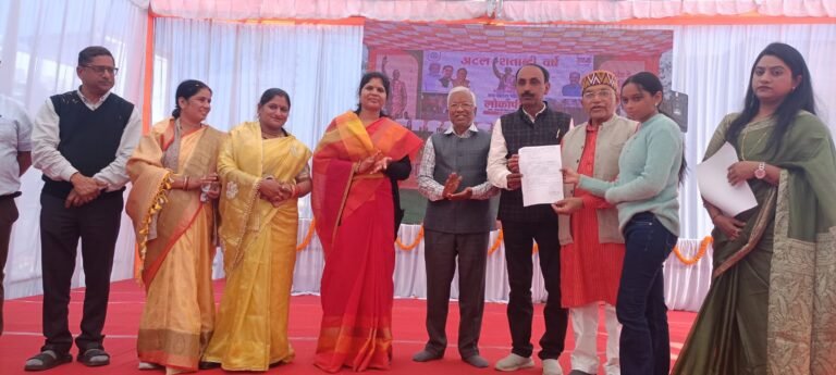 (एमसीबी) अटल जयंती पर छत्तीसगढ़ के 115 शहरों को मिली अटल परिसरों की सौगात