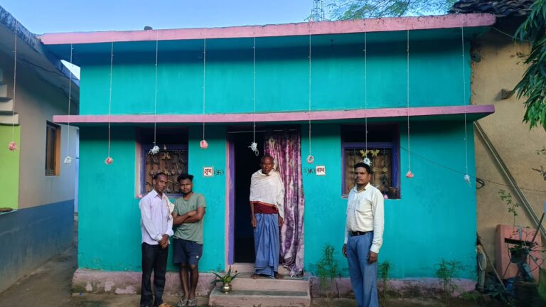 (कोरबा) जिले में प्रधानमंत्री आवास योजना के तहत 1600 से अधिक परिवारों ने अपने सपनों के घर में किया गृह प्रवेश