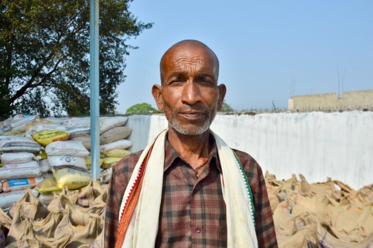 (कोरबा) धरती ने ओढ़ी हरियाली, मन ने पाया भरोसा, सुव्यवस्थित धान विक्रय से मुस्कुराया किसानÓ