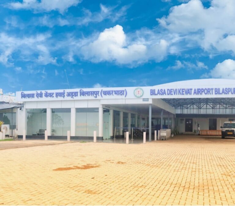 बिलासा एयरपोर्ट में रन-वे के पास ही बनेगा नया एप्रान 4 फ्लाइट एक साथ होगी पार्क