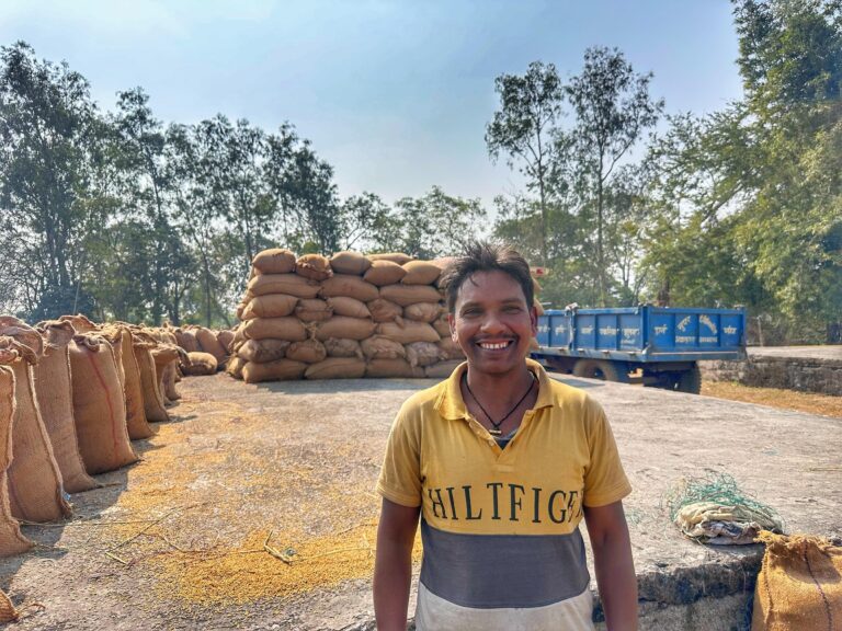 धान खरीदी में आया सुनहरा बदलाव – किसान श्री भगवान शरण कश्यप बोले, इस बार की व्यवस्था ने दिल जीत लिया