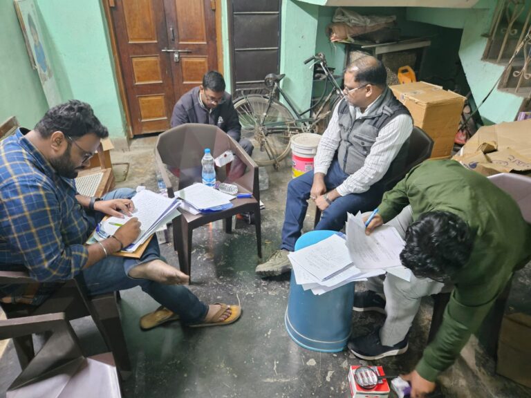 खाद्य औषधि विभाग की टीम ने मारा छापा, 2 लाख 24 हजार का दवा जप्त