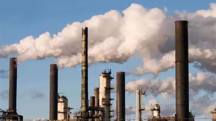 दिल्ली-एनसीआर में पर्यावरण मंत्रालय ने उद्योगों के लिए जारी किए नए नियम, प्रदूषण रोकने की कवायद