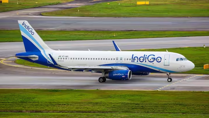 इंडिगो का संचालन 10 फरवरी तक सुधरेगा, उड़ानें होंगी कम