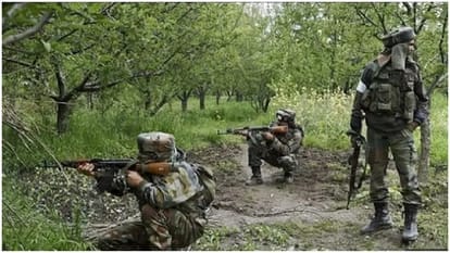 झारखंड के सारंडा में मुठभेड़: एक करोड़ के इनामी अनल समेत कई नक्सली ढेर, करीब 10 साथियों के मारे जाने की भी खबर