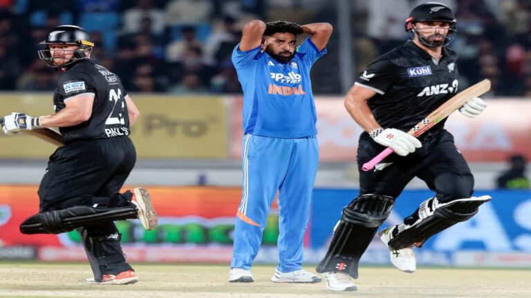 मिचेल का शतक राहुल के शतक पर पड़ा भारी, दूसरे वनडे में न्यूजीलैंड ने भारत को 7 विकेट से दी मात