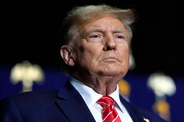 (न्यूयॉर्क)डोनाल्ड ट्रंप अब अवैध प्रवासियों को लेकर उठाने जा रहे बड़ा कदम, लाइसेंस होंगे बैन